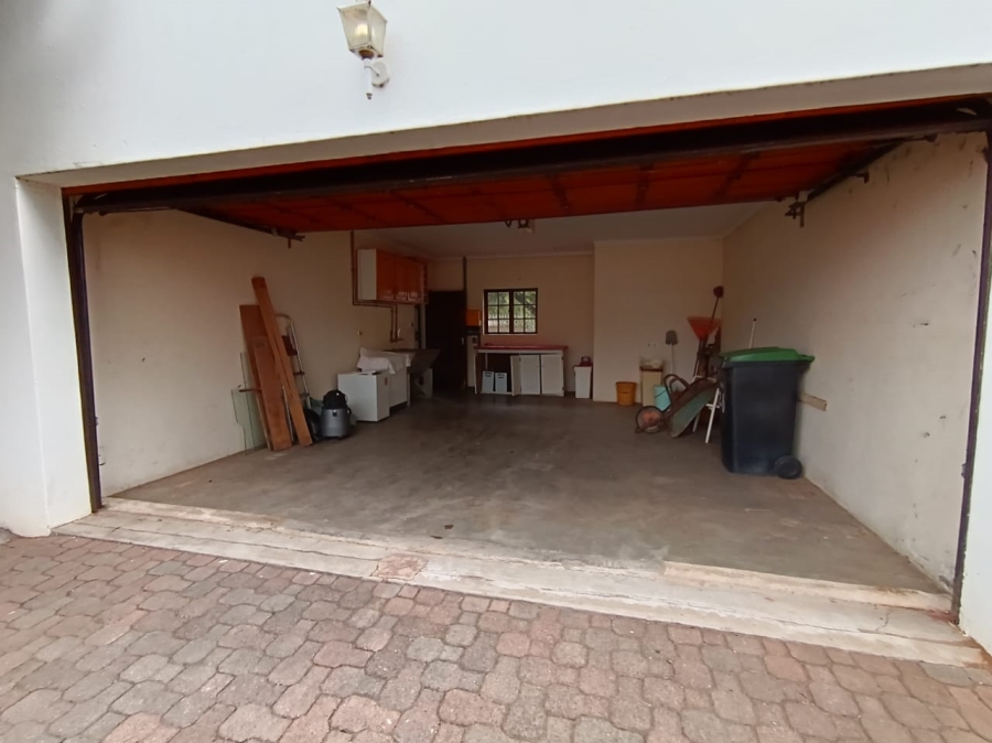 4 Bedroom Property for Sale in Protea Park North West